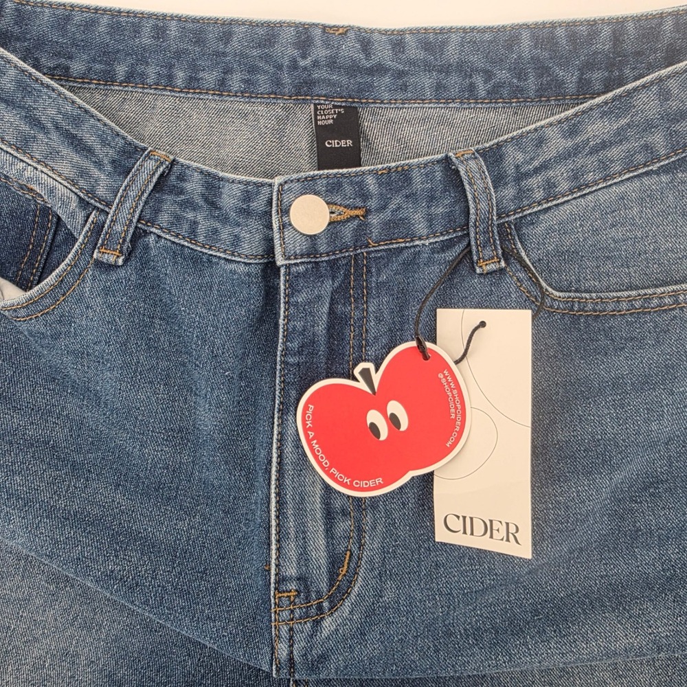 Cider Womens XL High Waisted Wide Leg Jeans Medium Wash Denim Casual  New